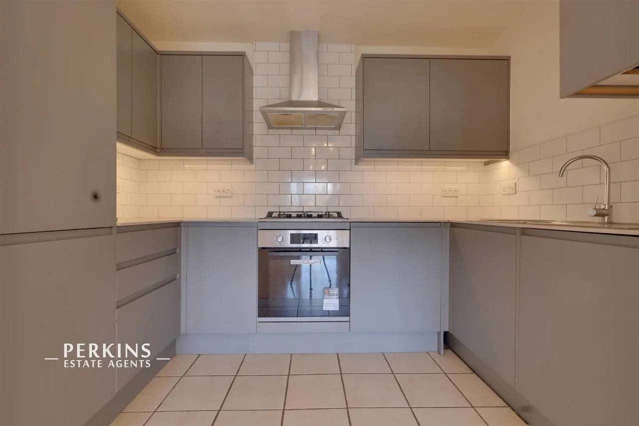 Forty Avenue, Wembley, HA9, photo 2