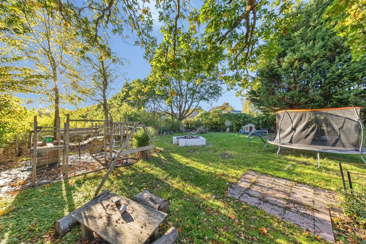 Leys Drive, Little Clacton, CO16, photo 5
