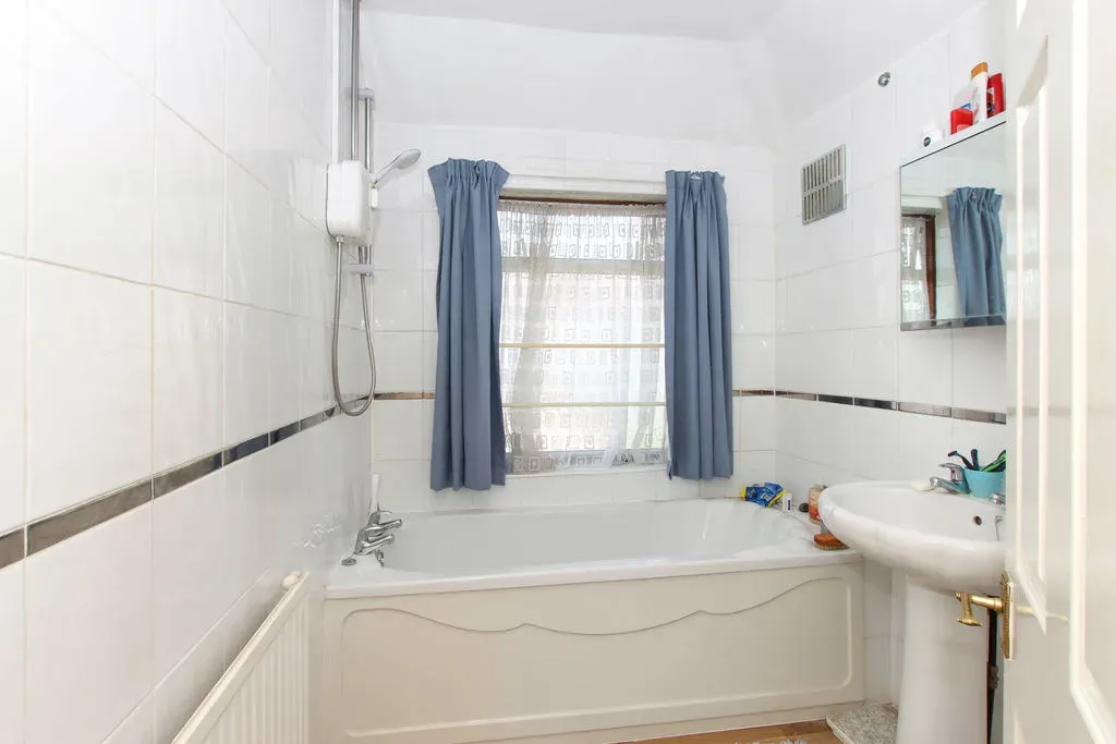 Deaconsfield Road, Hemel Hempstead, Hertfordshire, HP3 9HZ, photo 6