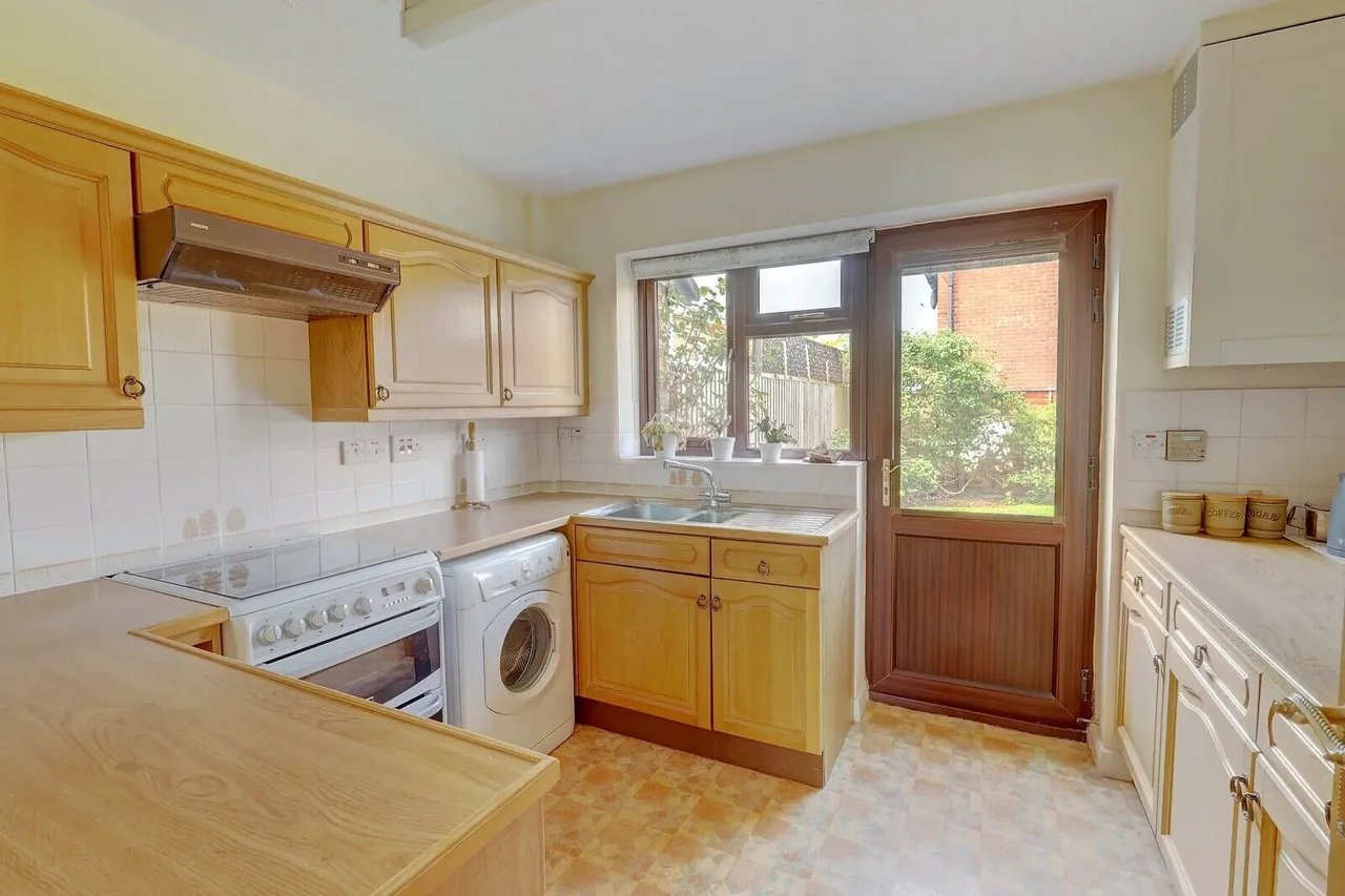 Clayfields, High Wycombe, HP10, photo 6