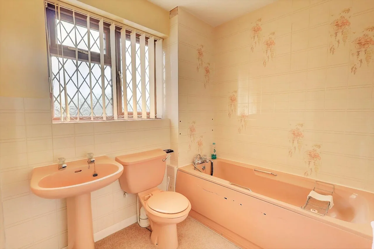 Clayfields, High Wycombe, HP10, photo 14