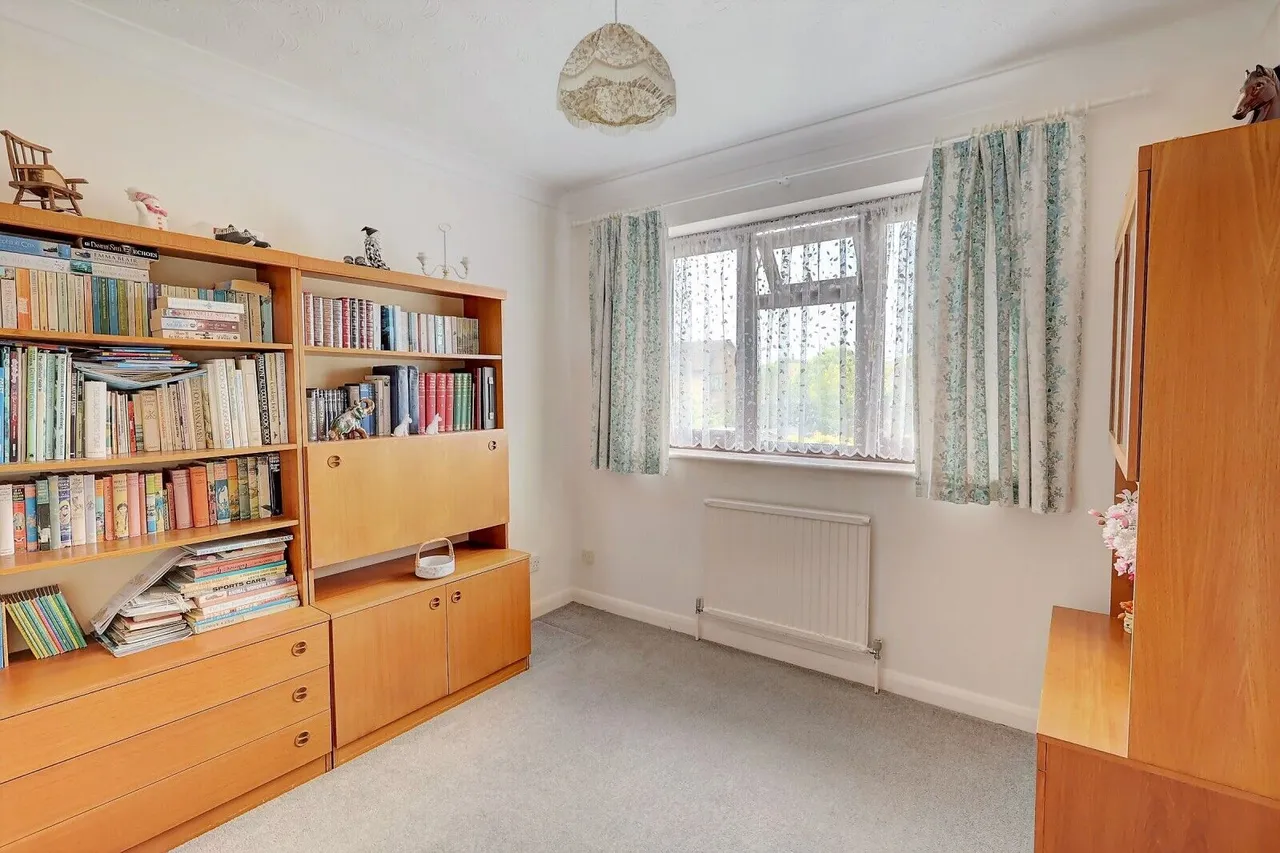 Clayfields, High Wycombe, HP10, photo 7