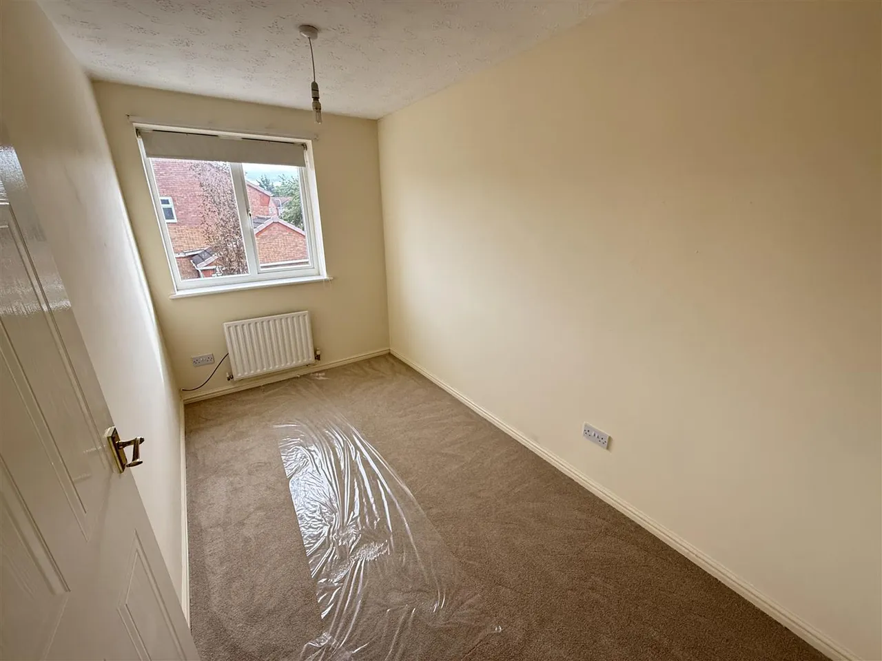Ratcliffe Avenue, Branston, DE14, photo 10
