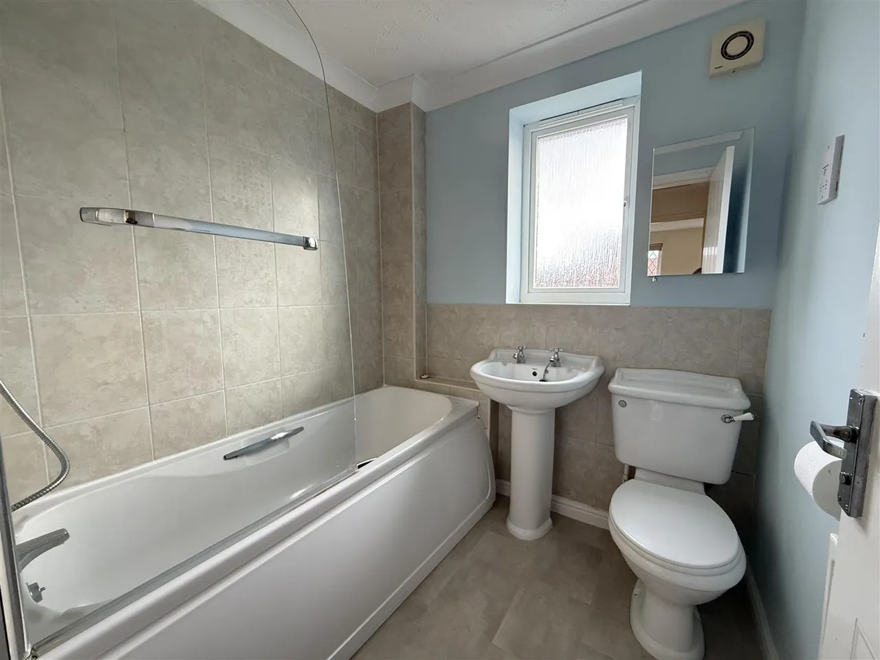 Ratcliffe Avenue, Branston, DE14, photo 11