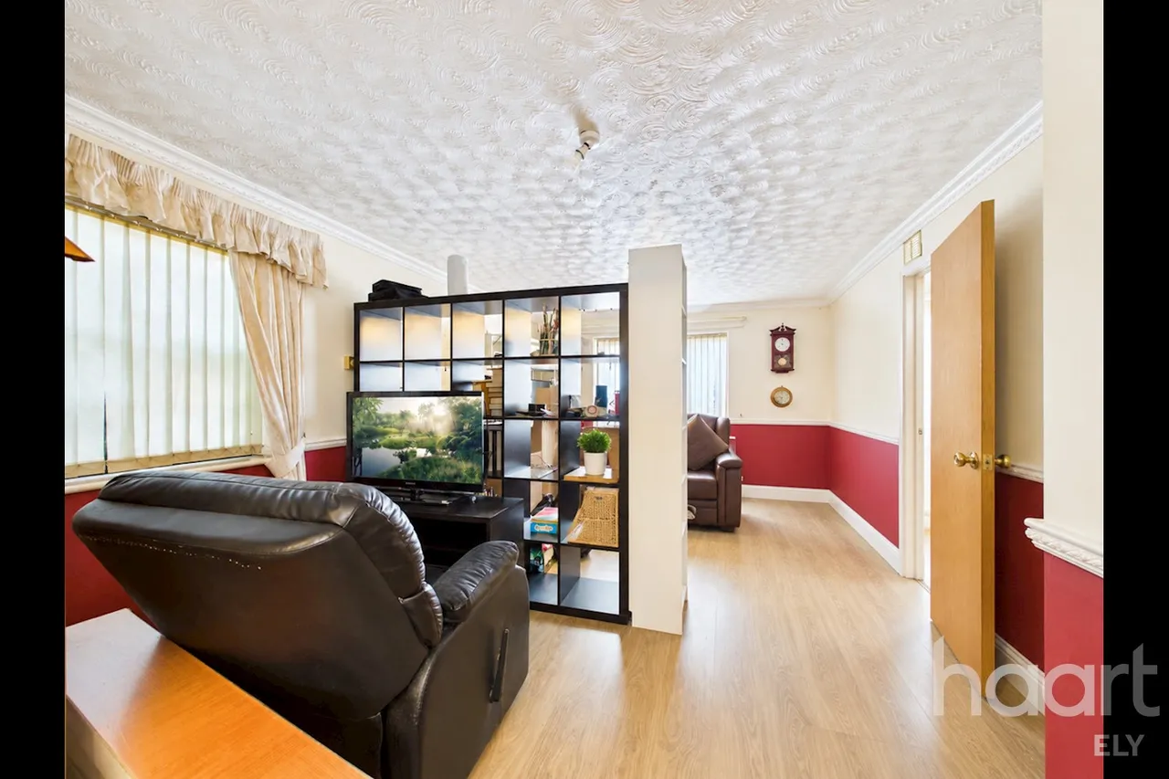 Victoria Street, Littleport, CB6, photo 3