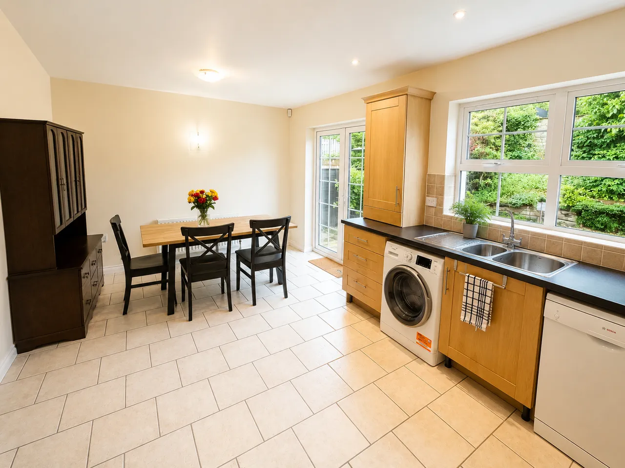 Railway Cottages, Lambeg, BT27, photo 6