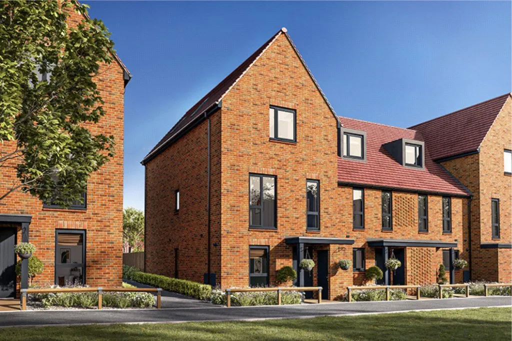 3 bed house for sale, Portsmouth Road, Ripley, GU23