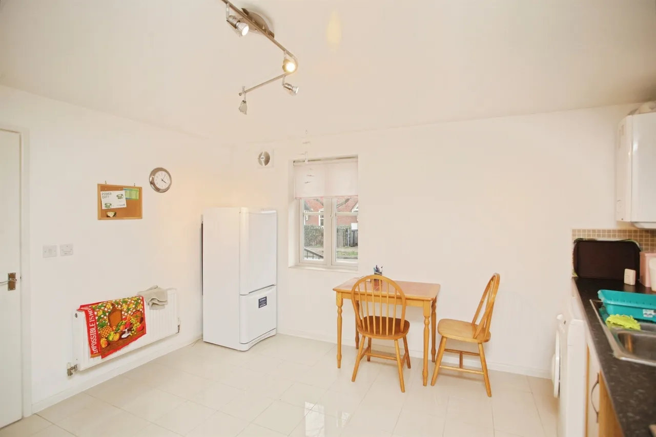 Tee Tong Road, Long Lawford, CV23, photo 23