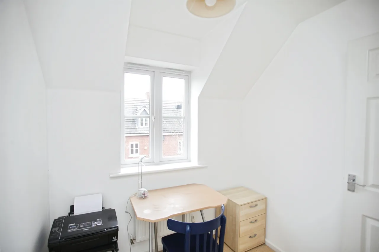 Tee Tong Road, Long Lawford, CV23, photo 31