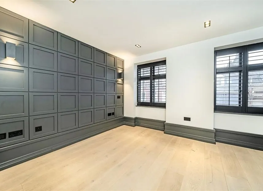 King Street, Fitzrovia & Covent Garden, WC2E, photo 4