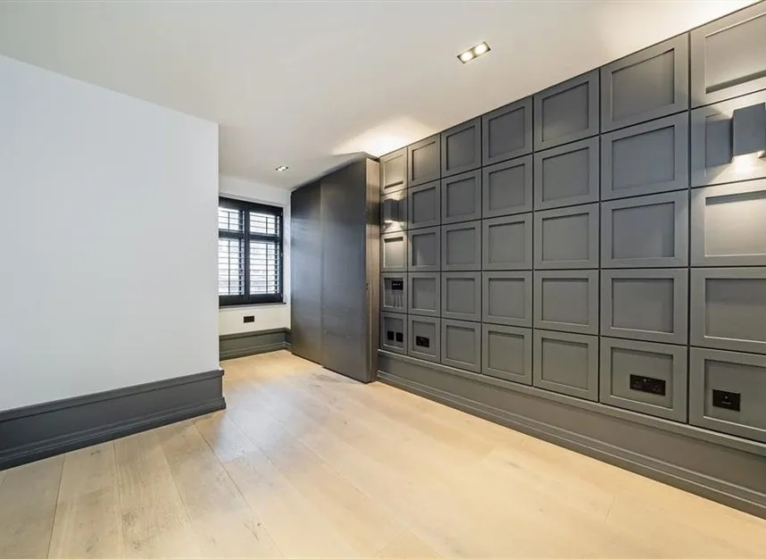 King Street, Fitzrovia & Covent Garden, WC2E, photo 6