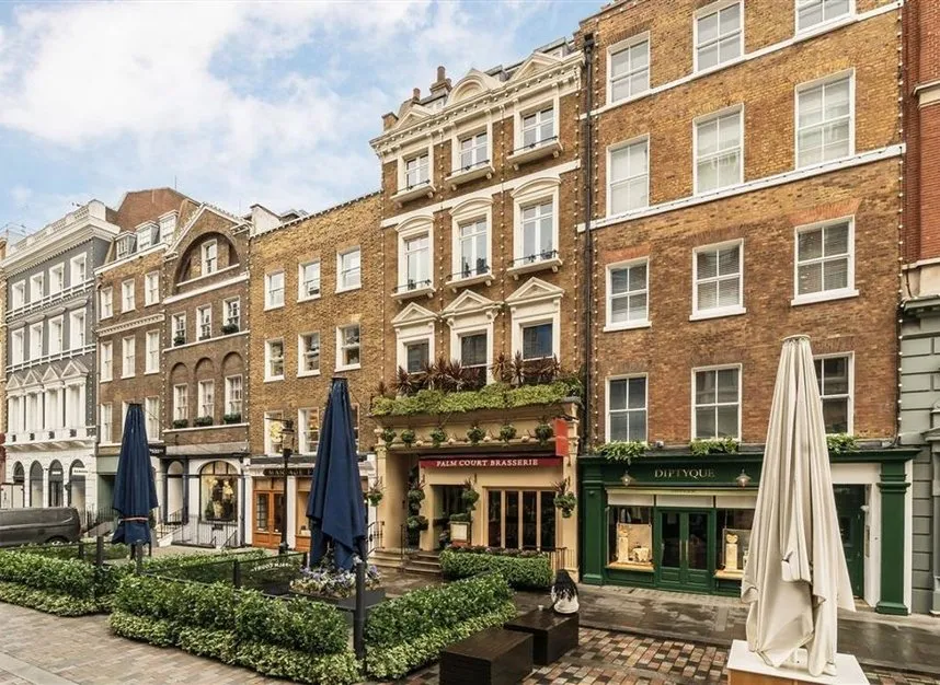 3 bed flat to rent, King Street, Fitzrovia & Covent Garden, WC2E