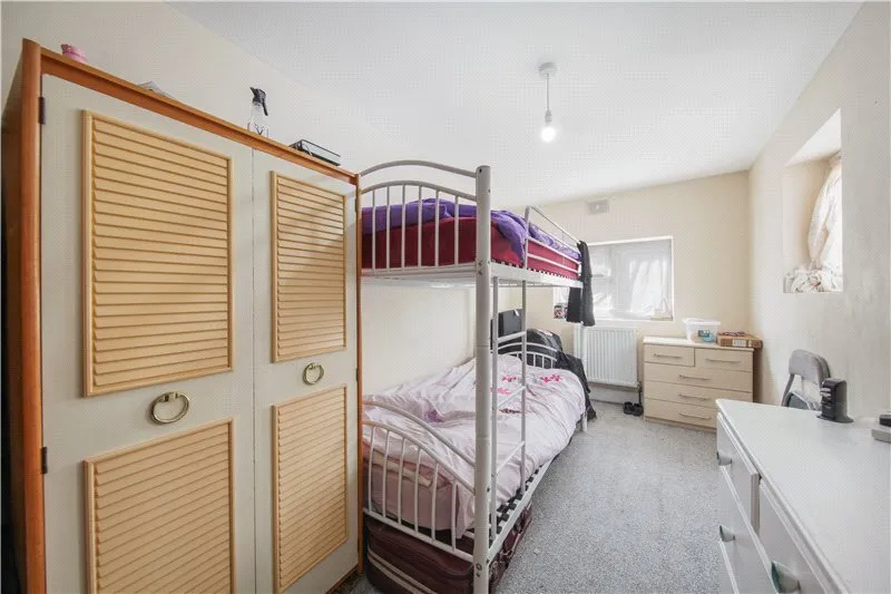 Brewery Road, London, SE18, photo 12