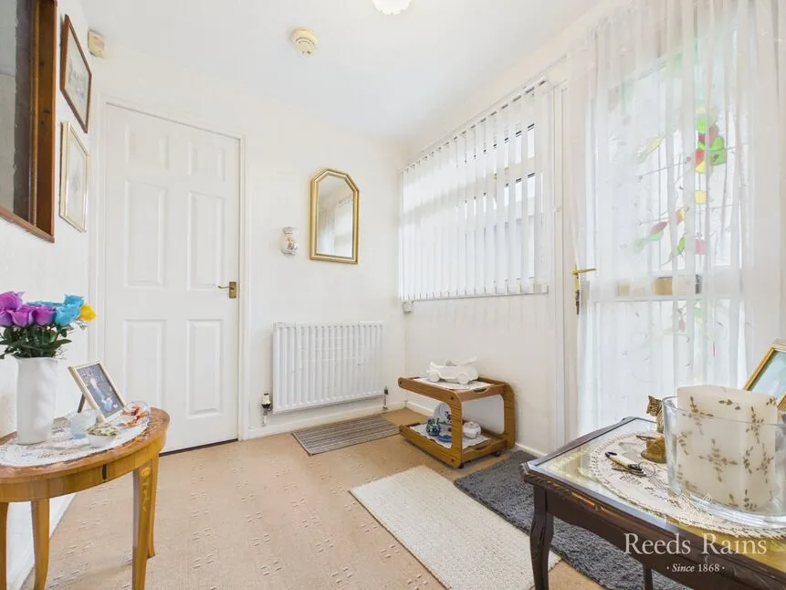 Topcliffe Garth, Bransholme, East Riding of Yorkshi, HU7, photo 3