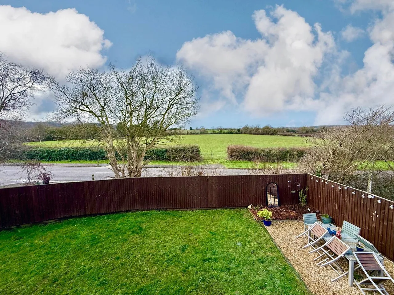 2 bed house for sale — Redhills, Swindon, Wiltshire, SN4 7RD