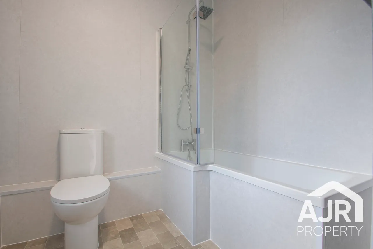 Lingfield Crescent, London, SE9, photo 7