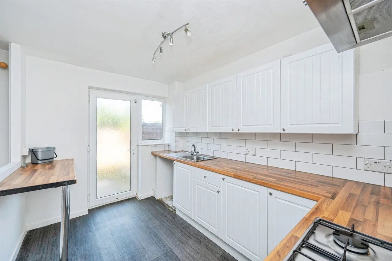 Tuxford Close, Oakwood, DE21, photo 3