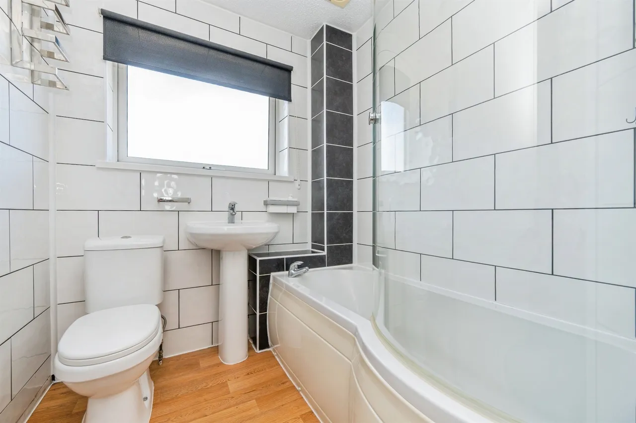 Tuxford Close, Oakwood, DE21, photo 15