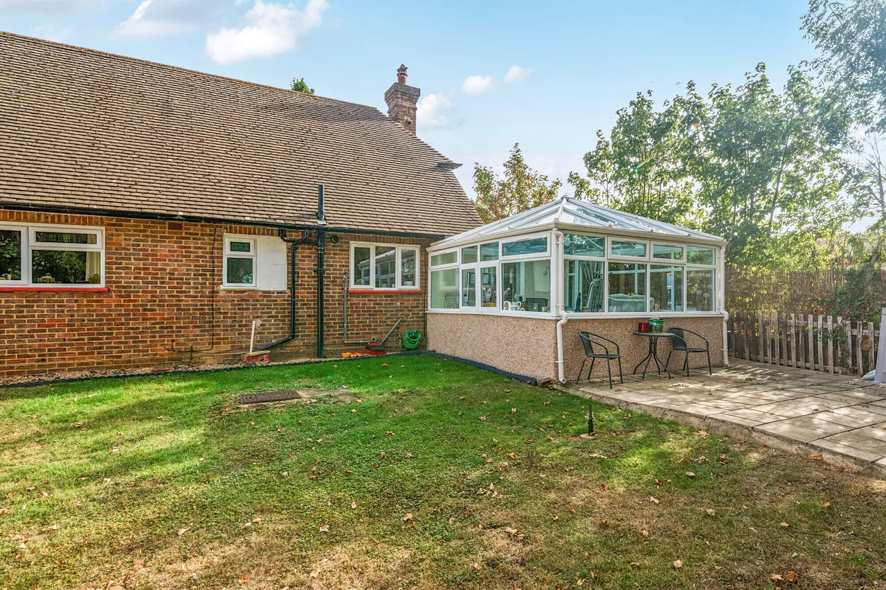 Rosebank, Epsom, KT18, photo 6