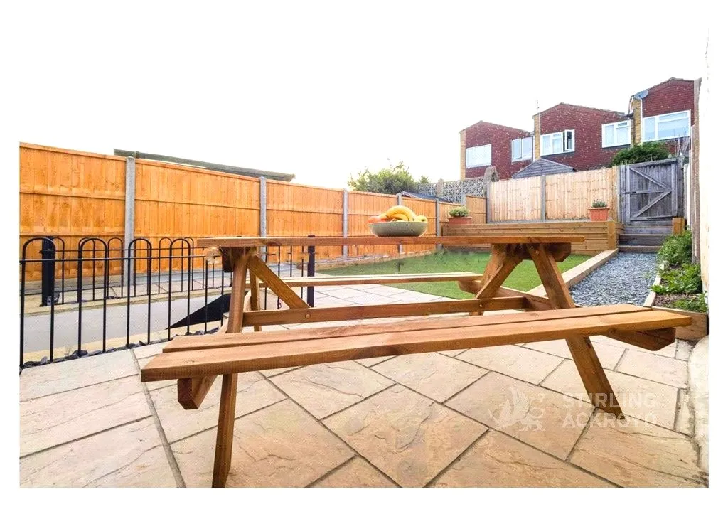 Waterloo Road, Aldershot, GU12, photo 17
