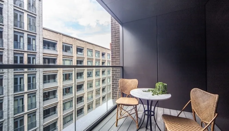 Thornes House, Nine Elms, London SW11..., photo 3