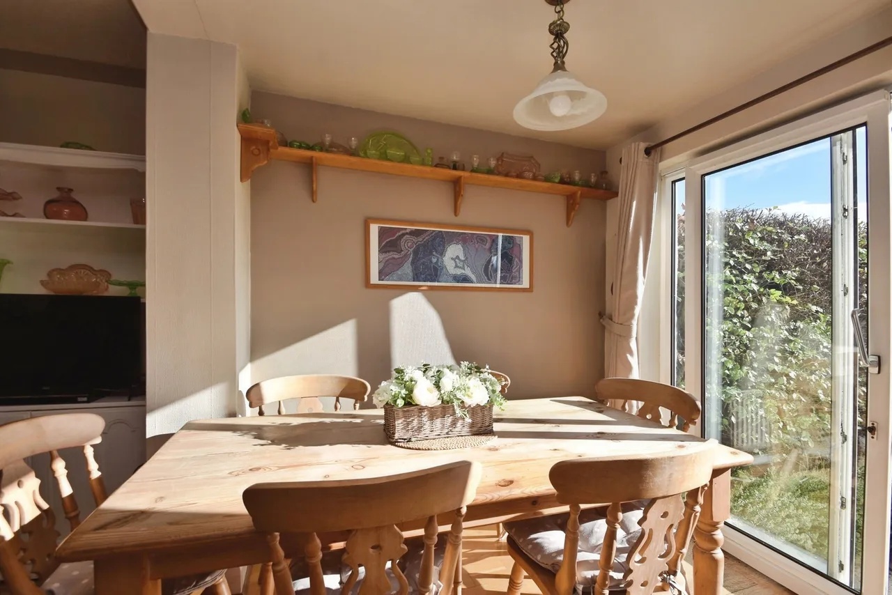 Coniston Road, HARROGATE, photo 8