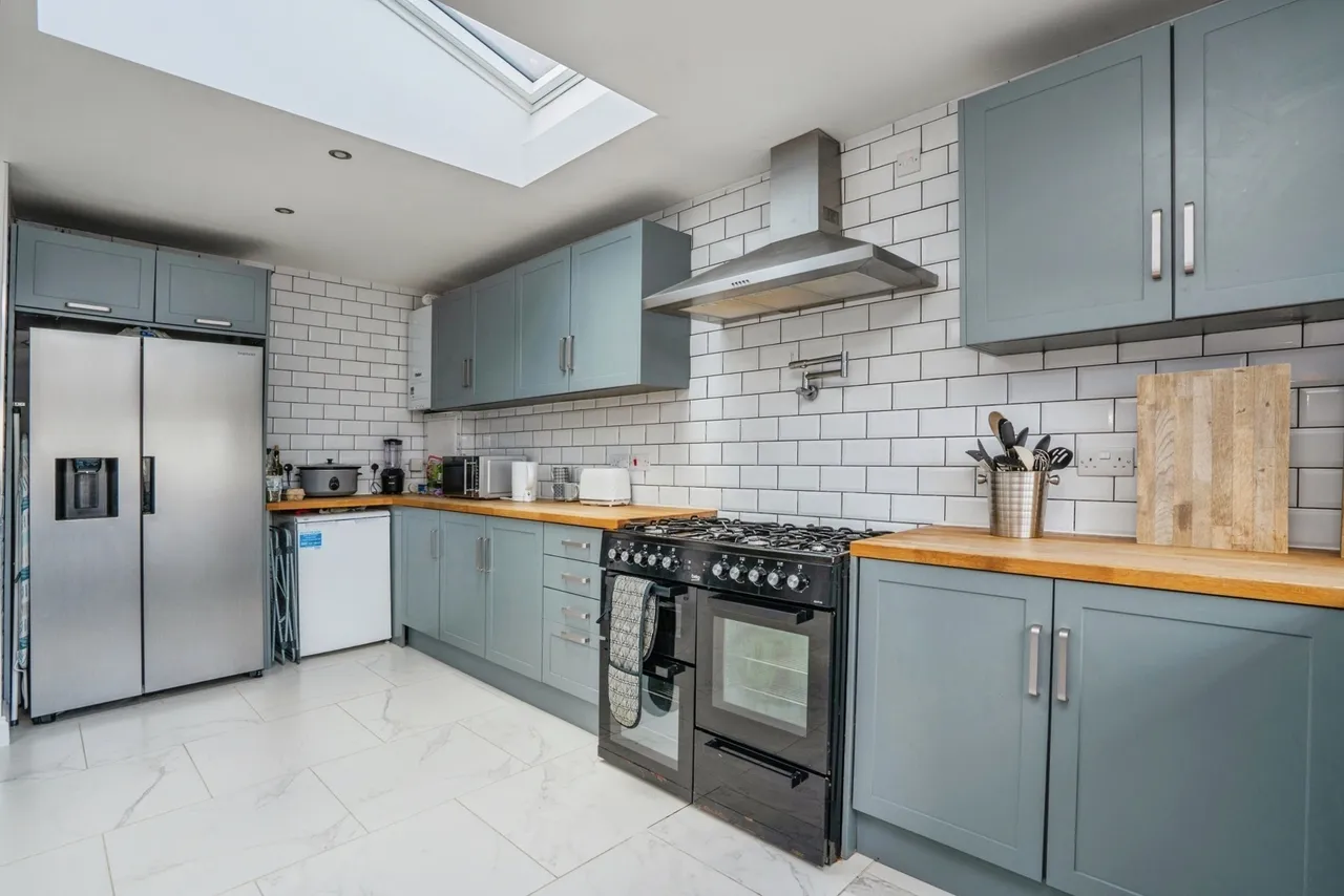 Tudor Close, Gosport, PO13, photo 11