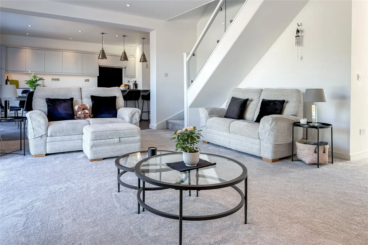 Welwyn Garden City, Hertfordshire, AL8 7TU, photo 3