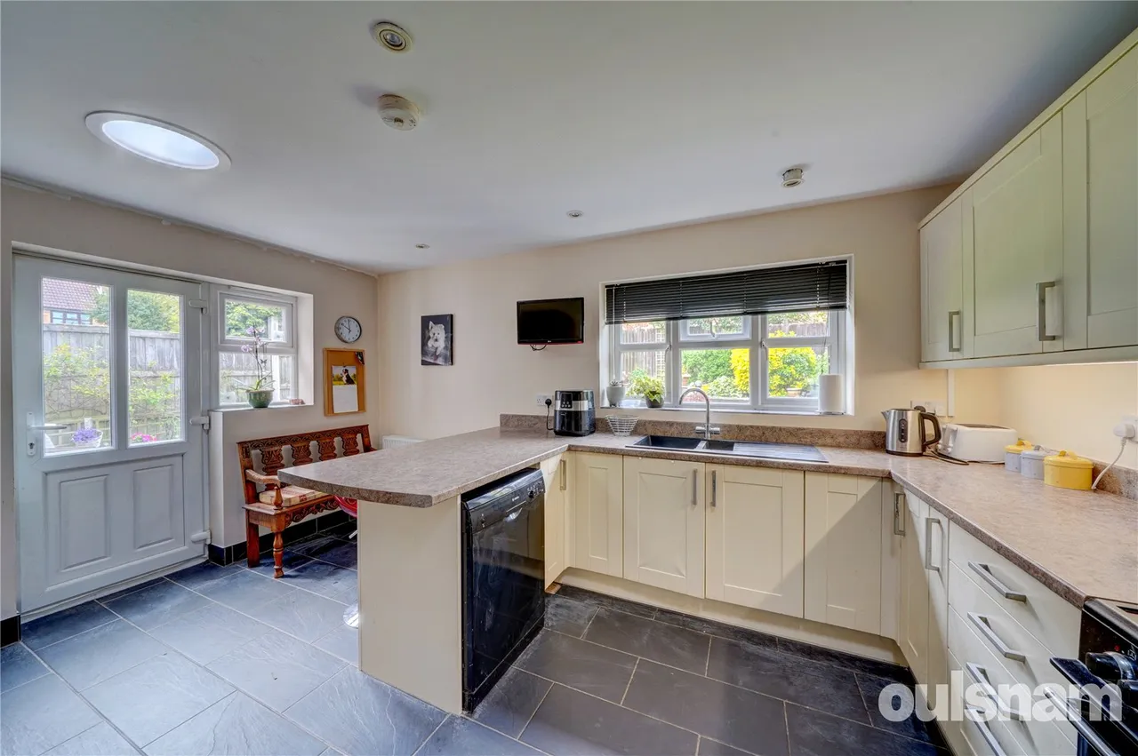 Dugard Way, Droitwich, Worcestershire, WR9 8UX, photo 13