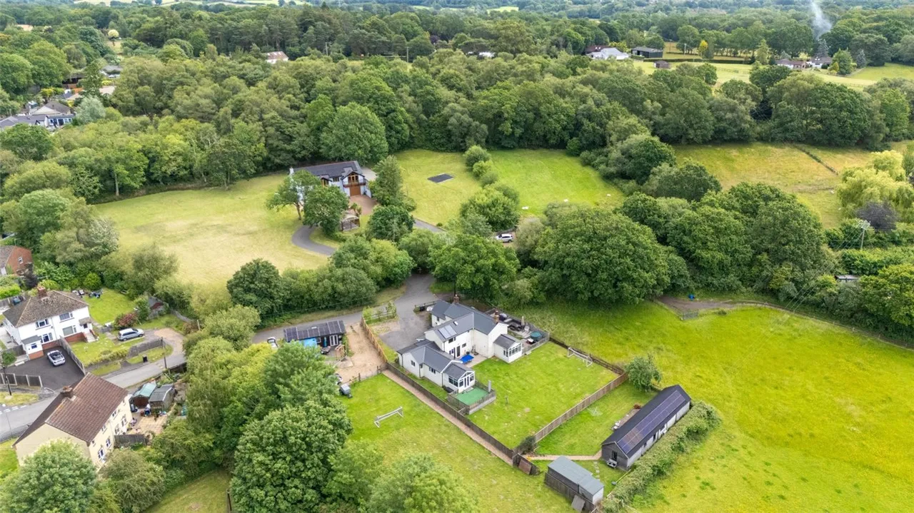 Jubilee Hill, Woodlands, BH21, photo 25