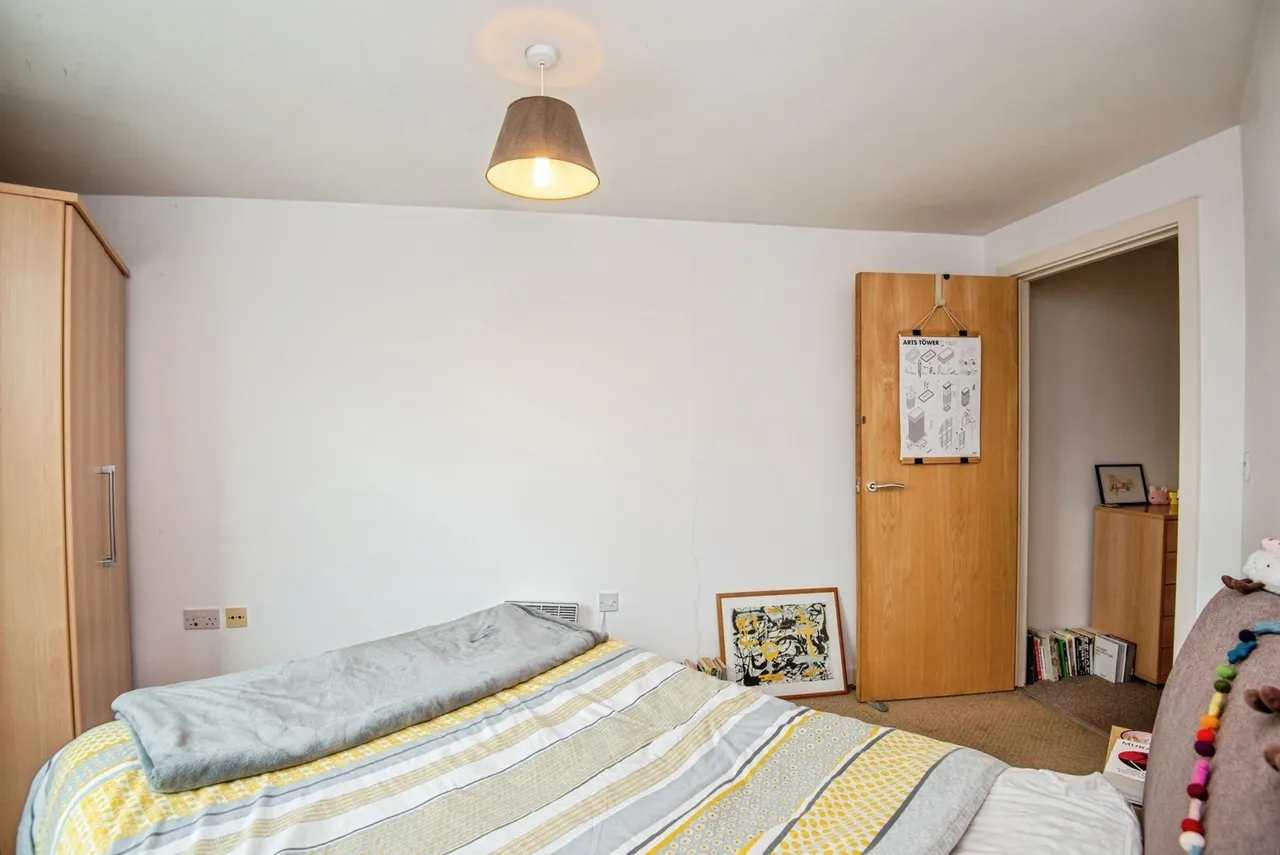 Penistone Road, Sheffield, South Yorkshire, S6, photo 10