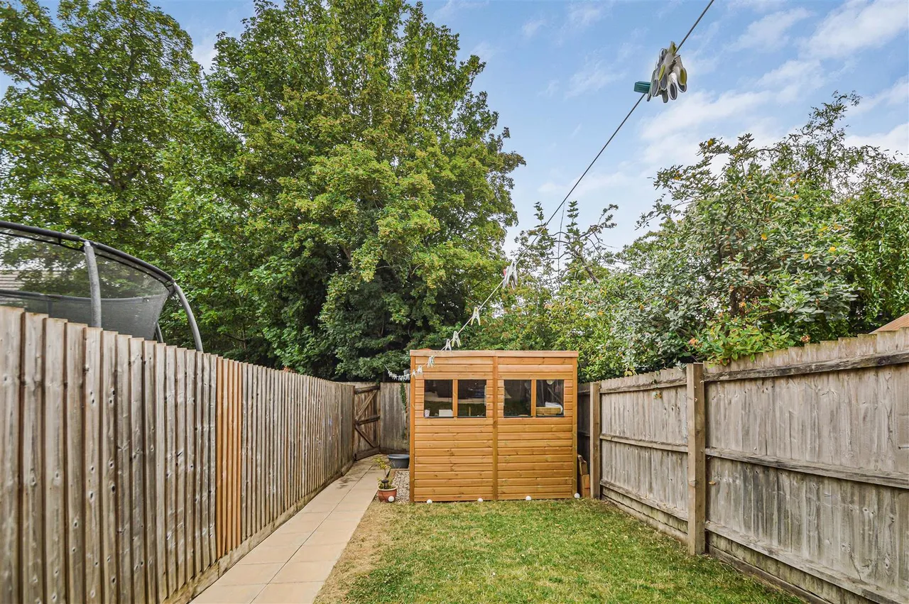 Tudor Close, Haverhill, CB9, photo 10