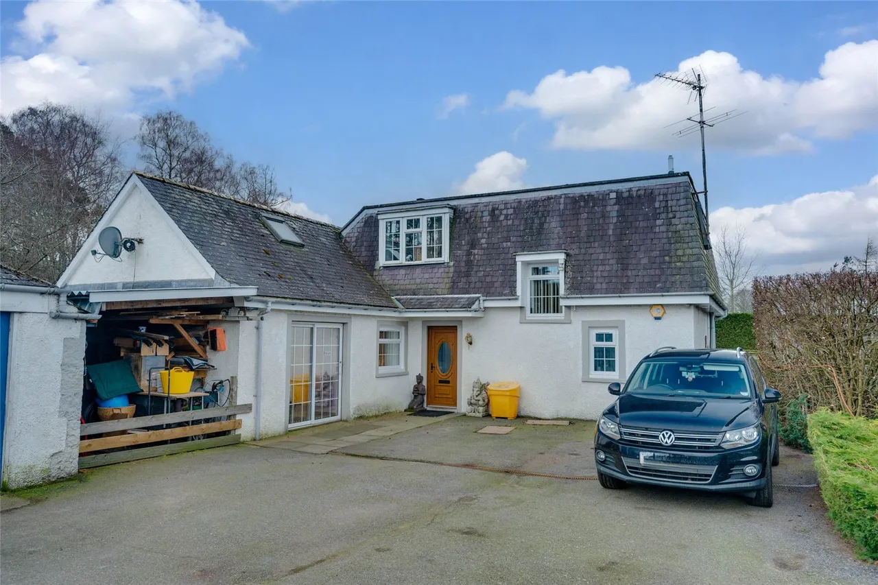 3 bed house for sale, Kirkton Croft, Aboyne, AB34