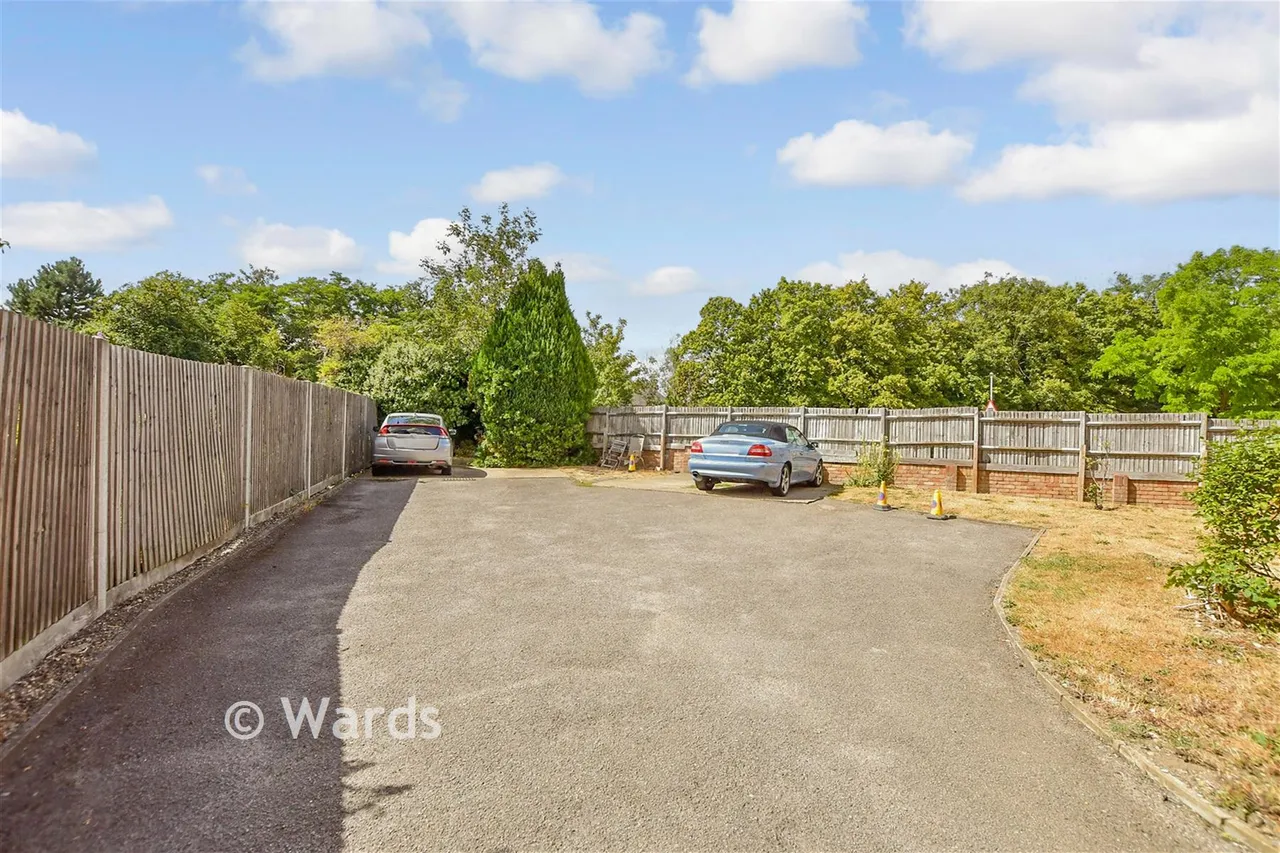 May Street, Snodland, ME6, photo 2