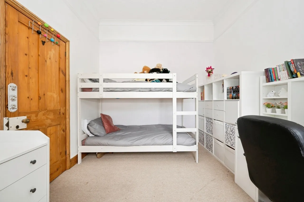 Artillery Terrace, Guildford, GU1, photo 20