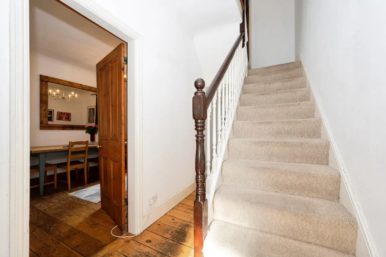 Artillery Terrace, Guildford, GU1, photo 14