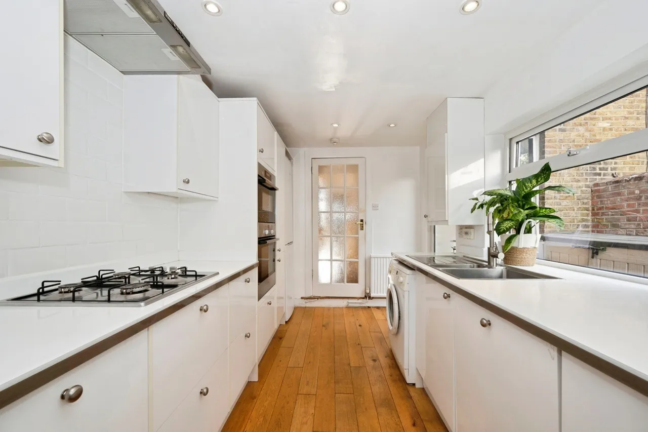 Artillery Terrace, Guildford, GU1, photo 18