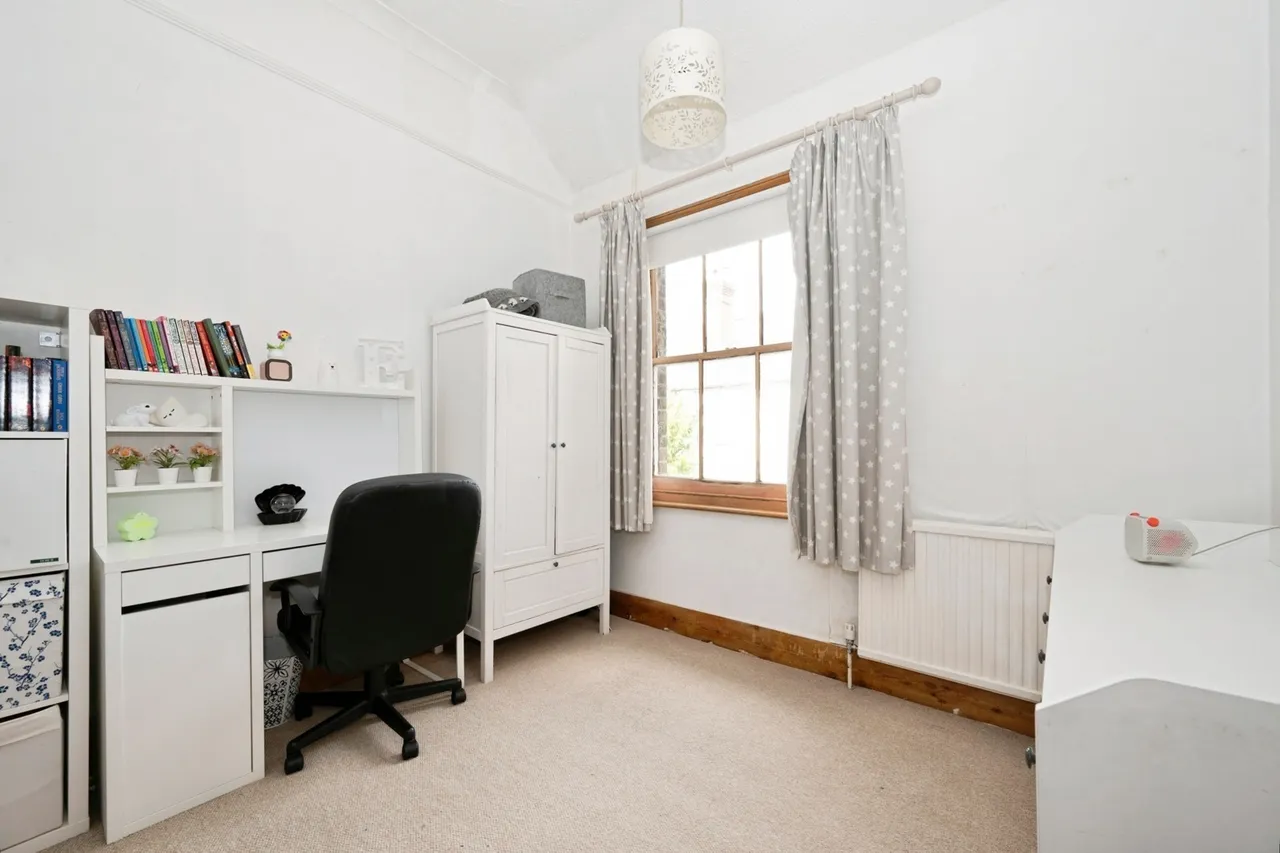 Artillery Terrace, Guildford, GU1, photo 16