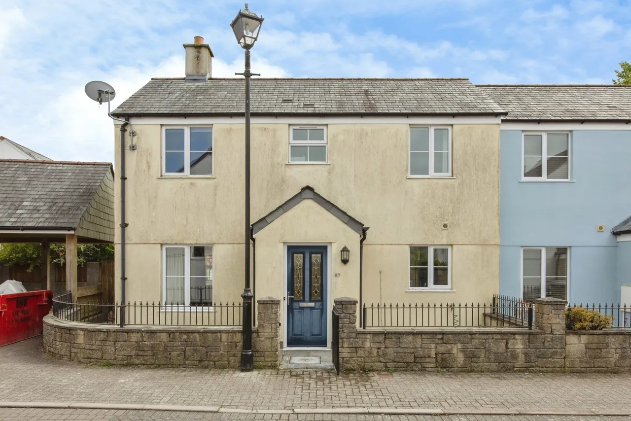 2 bed house for sale, St. Michaels Way, Roche, PL26