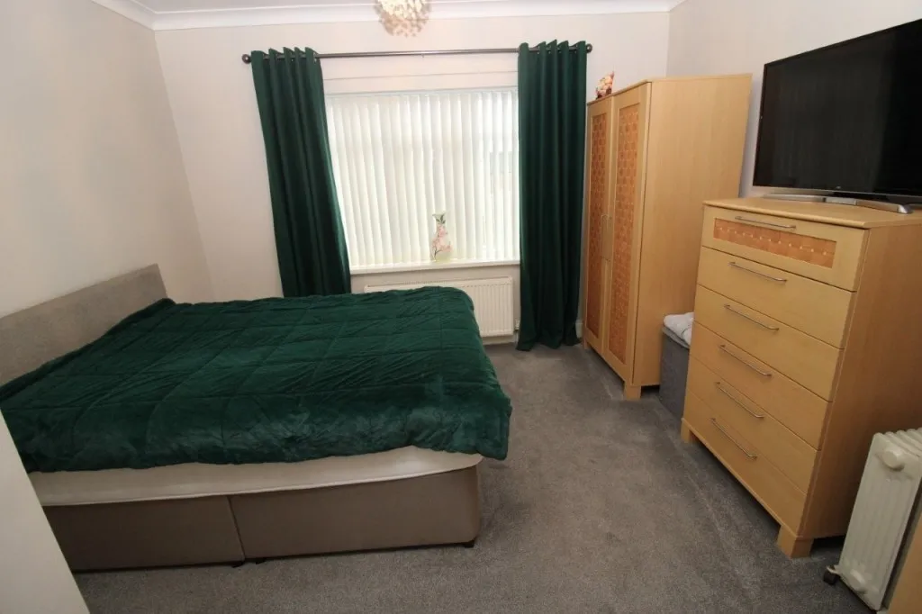 Yews Lane, Worsbrough, photo 6