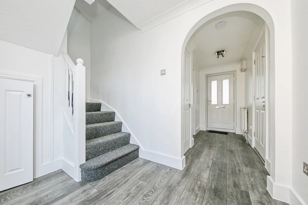 Selsey Avenue, Clacton-On-Sea, CO15, photo 9