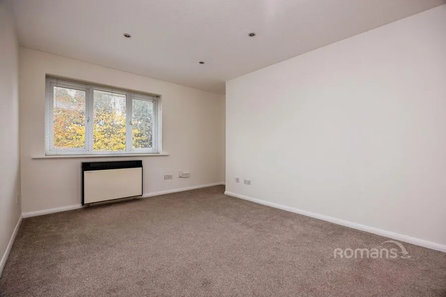 Swan Way, Church Crookham, GU51, photo 3