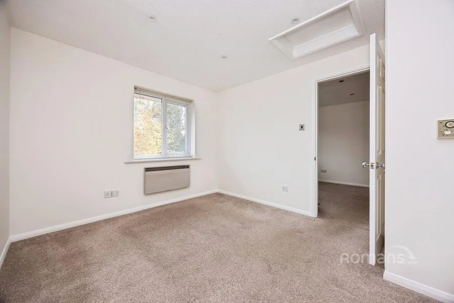 Swan Way, Church Crookham, GU51, photo 10