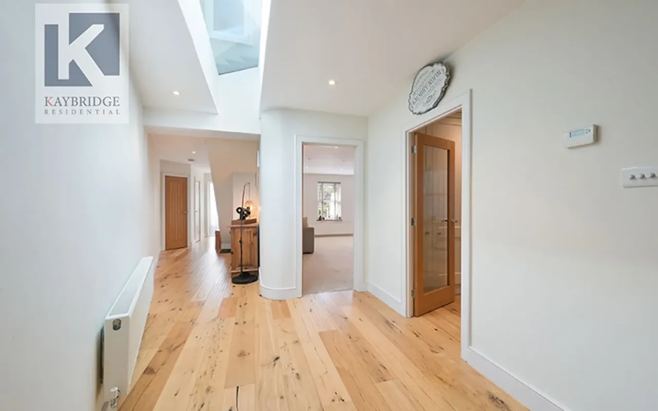 Manor Green Road, Epsom, KT19, photo 2