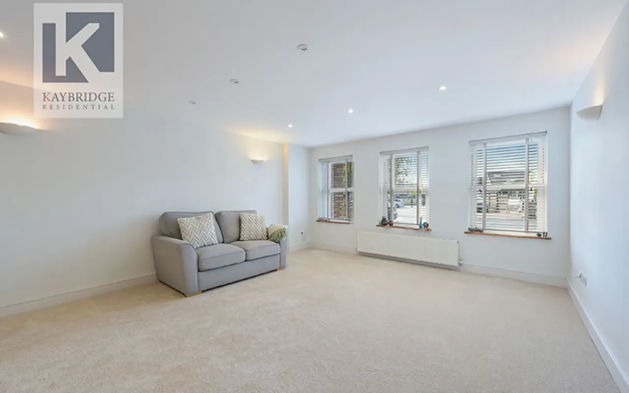 Manor Green Road, Epsom, KT19, photo 3