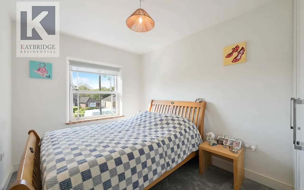 Manor Green Road, Epsom, KT19, photo 14