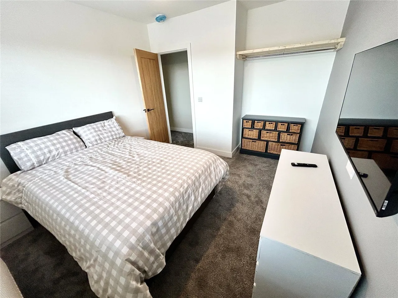 Red Wharf Bay, LL75, photo 10