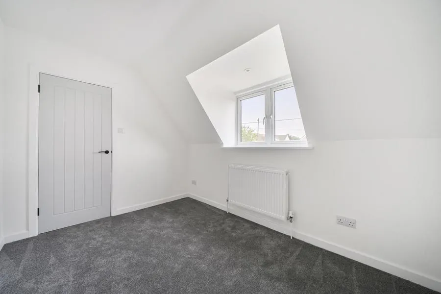 Common Road, North Leigh, OX29, photo 18