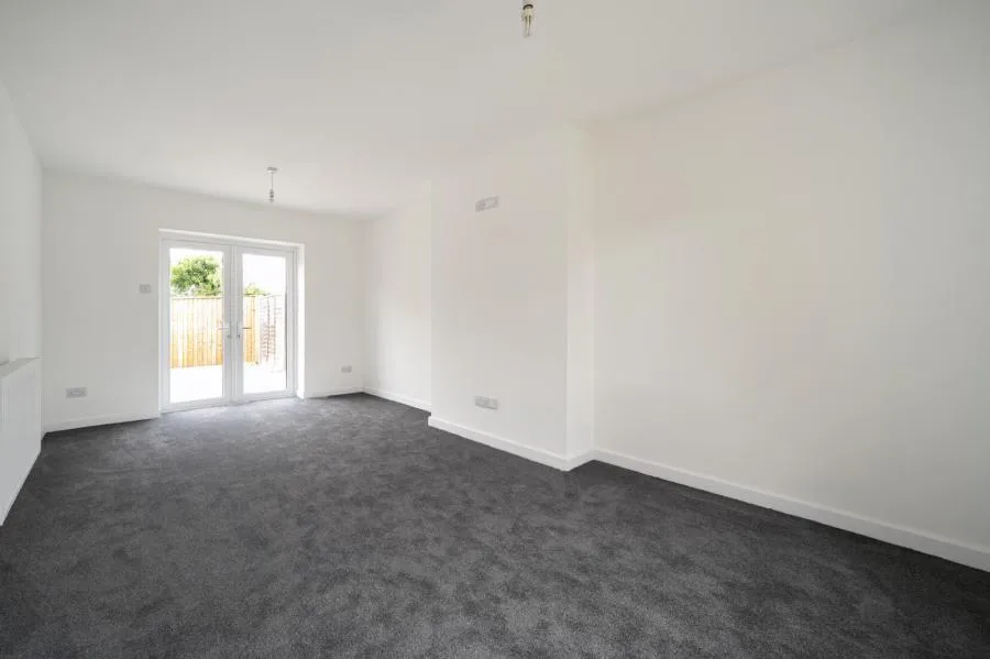 Common Road, North Leigh, OX29, photo 12