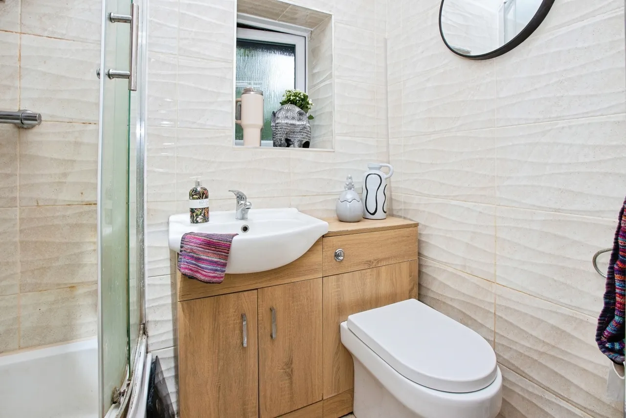 South Avenue, Rainworth, NG21, photo 17